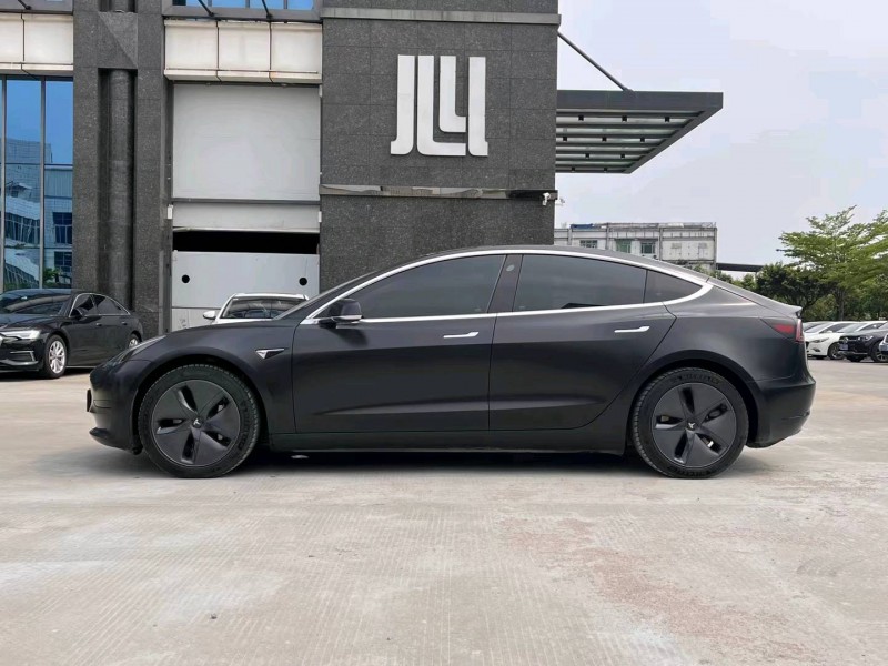 東莞20年特斯拉MODEL 34