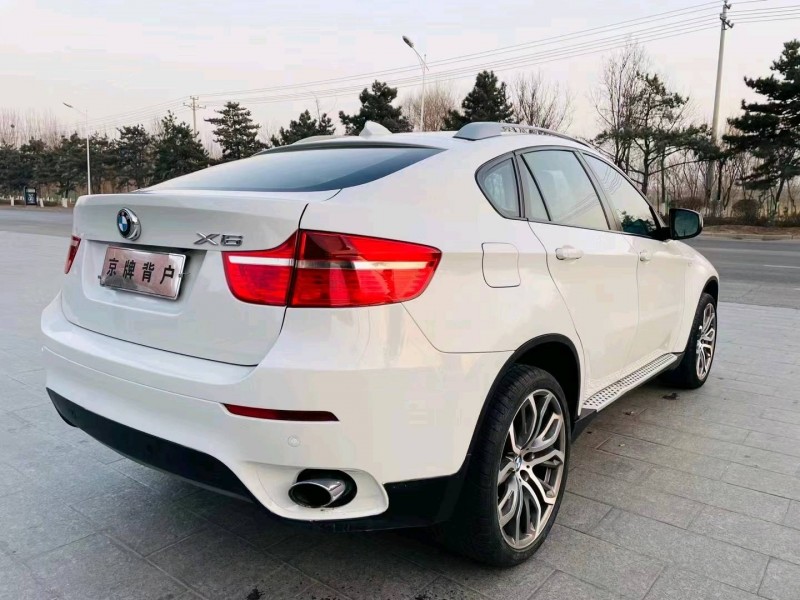 北京12年宝马X64