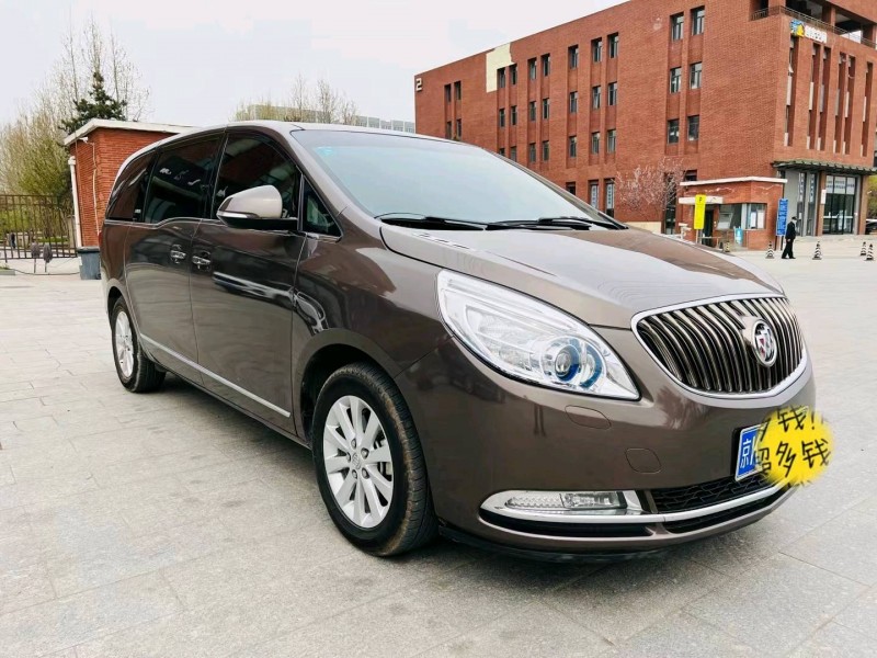 北京16年别克GL83