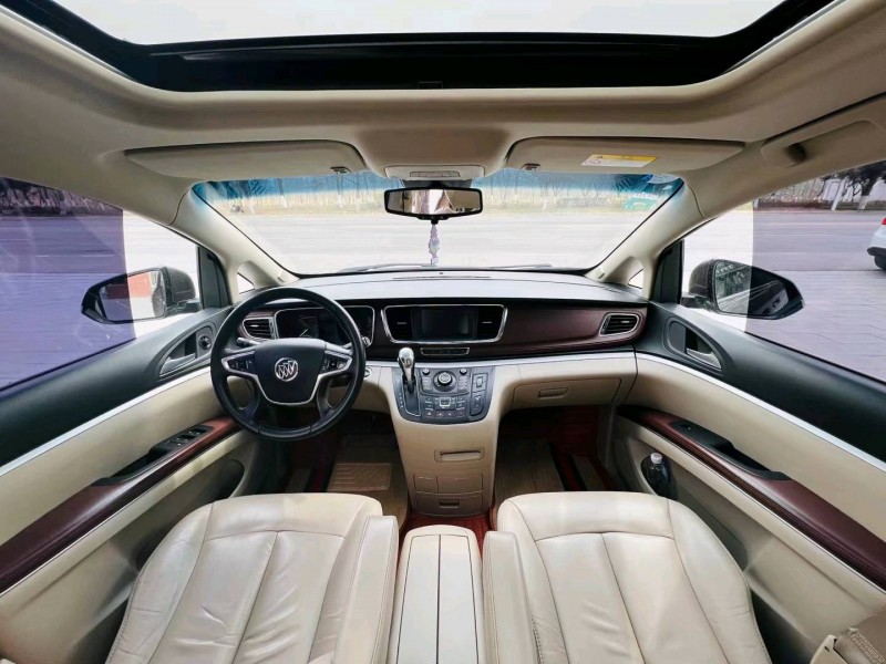 北京16年别克GL85