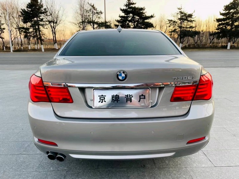 北京11年宝马7系1