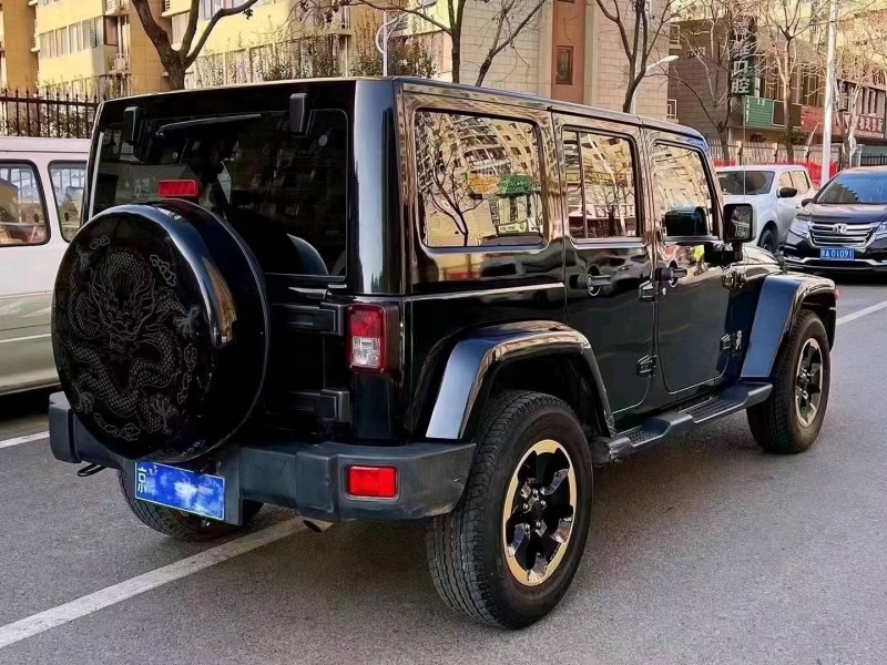 北京14年Jeep牧馬人5