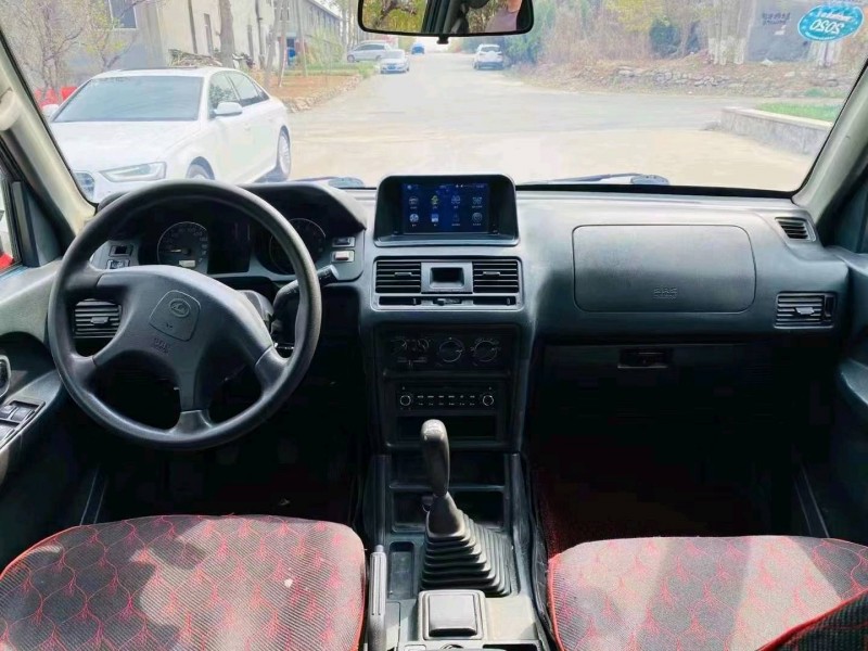 青島16年獵豹汽車Q64