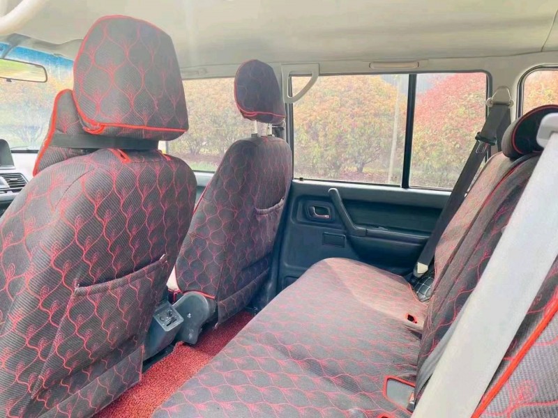 青島16年獵豹汽車Q65