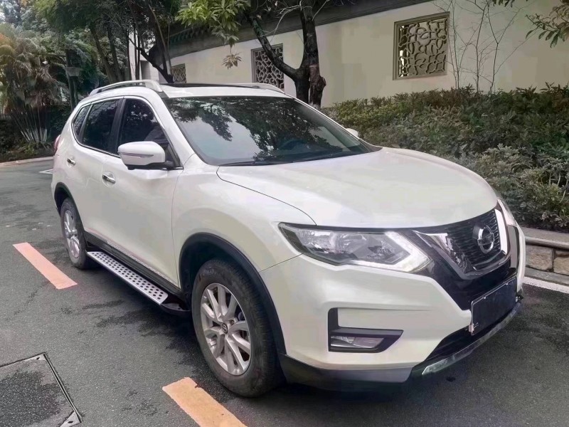 汕頭20年日產奇駿2