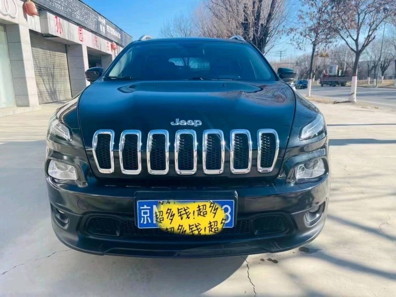 北京16年Jeep自由光1