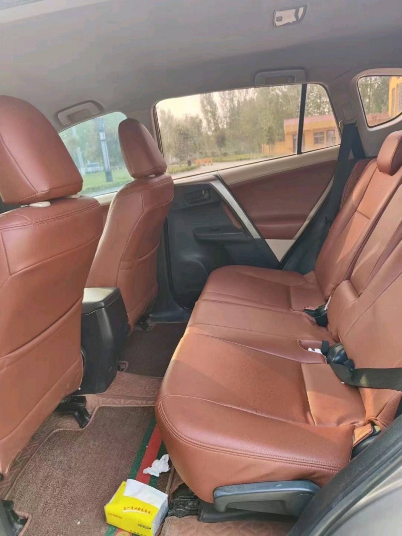 北京15年丰田RAV43