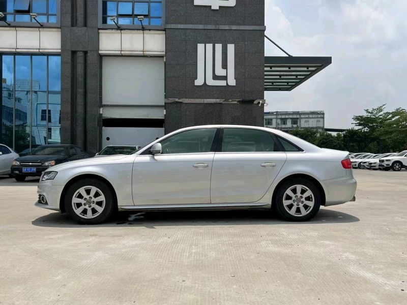 東莞11年奧迪A4L4
