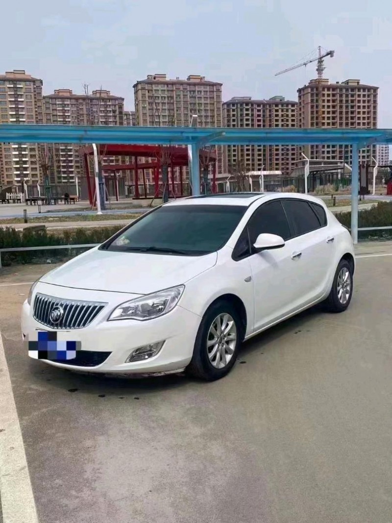 北京11年别克英朗2