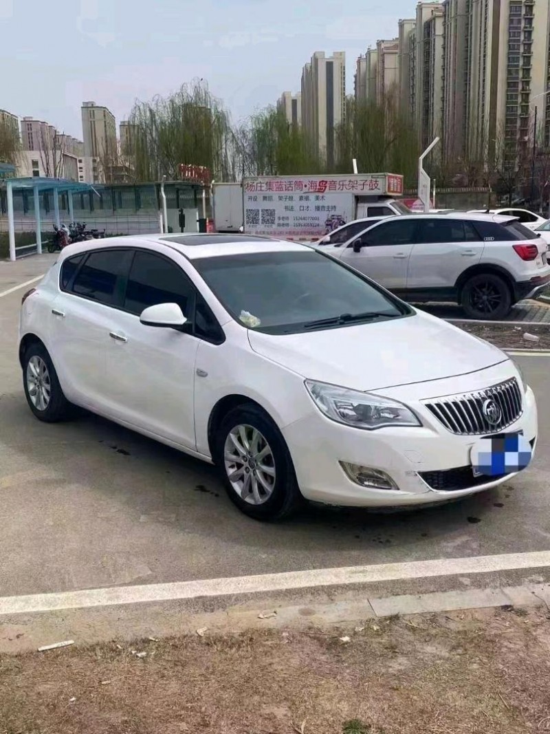 北京11年别克英朗7