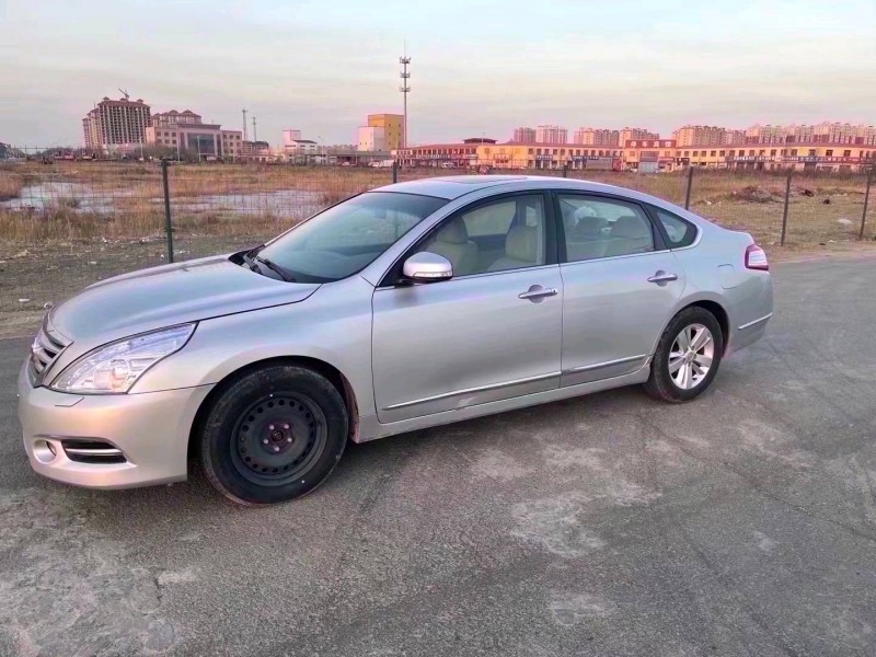 煙臺11年日產天籟3