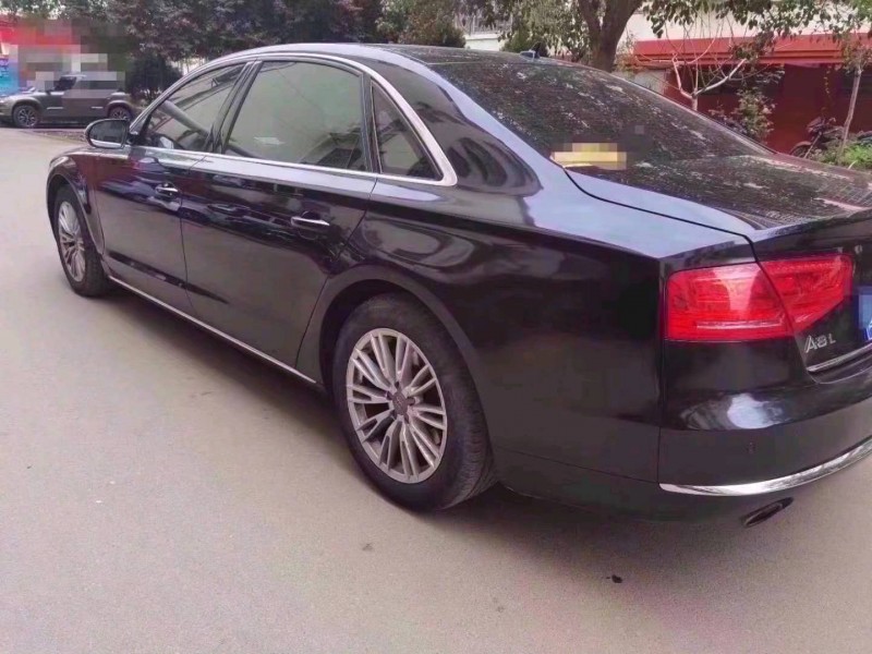 东营14年奥迪A8L7