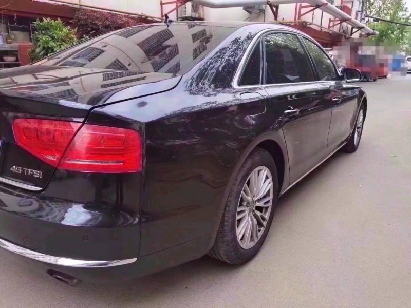 东营14年奥迪A8L8