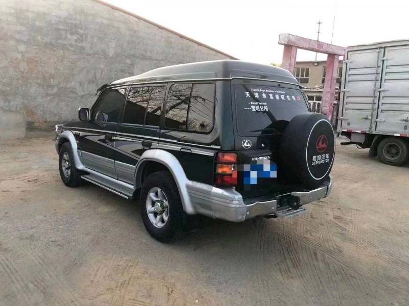 廊坊12年獵豹汽車黑金剛8