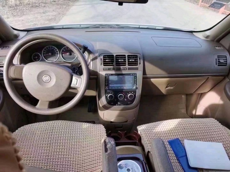 临沂12年别克GL85