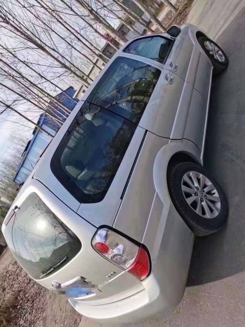 临沂12年别克GL87