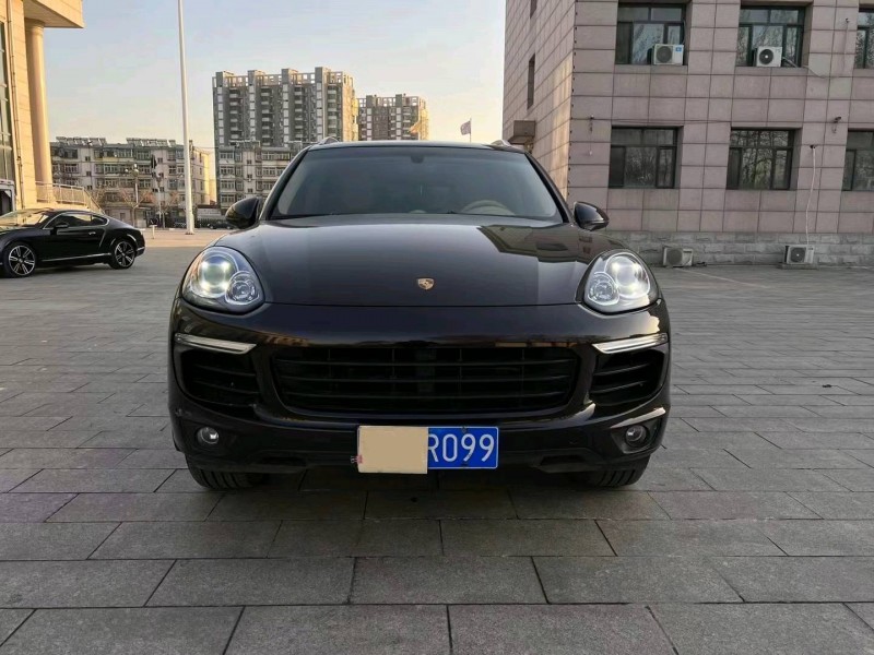 唐山15年保時捷卡宴1