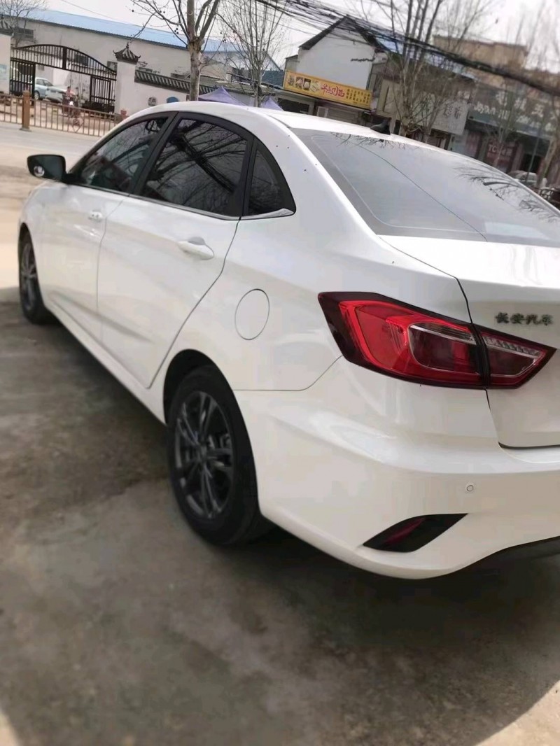 濮陽20年長安汽車逸動4