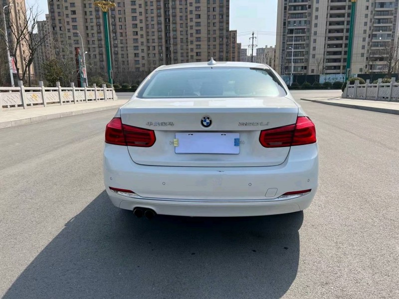 徐州17年宝马3系5