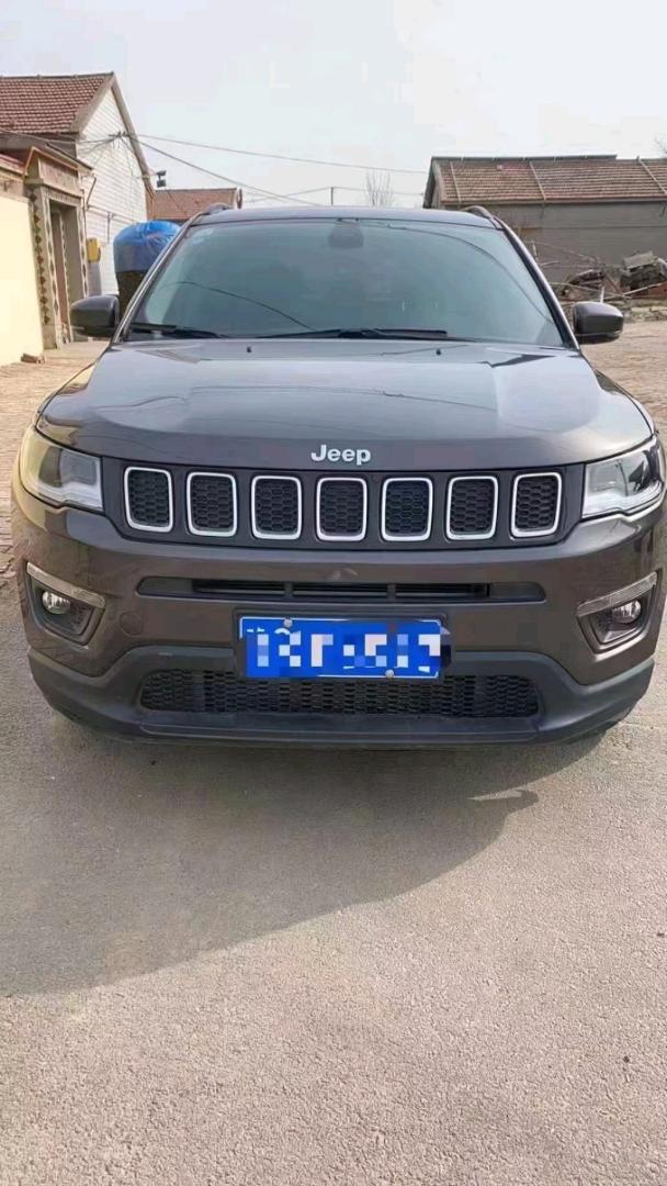邢臺18年Jeep指南者1