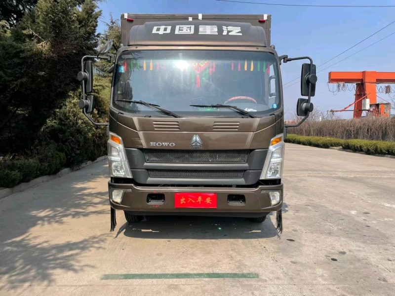 煙臺19年卡車系列重汽豪沃1