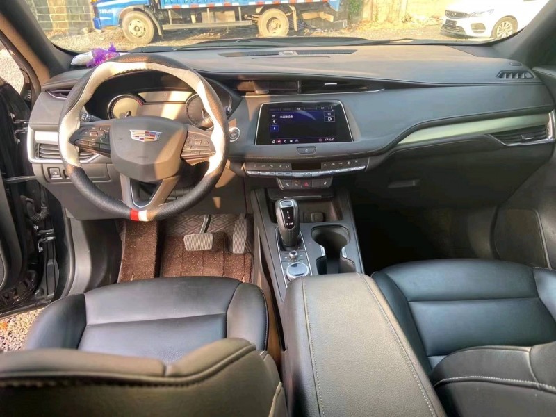 衡陽19年凱迪拉克XT43