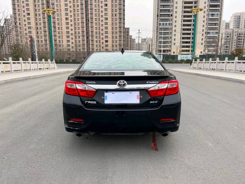 徐州14年丰田凯美瑞6