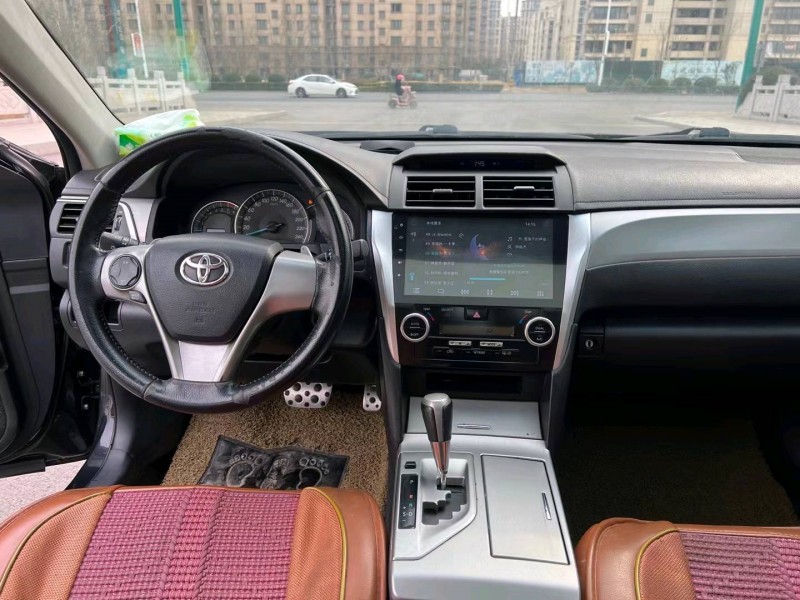 徐州14年丰田凯美瑞7