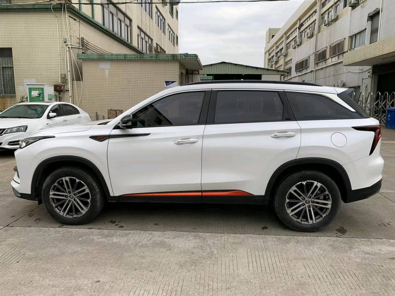 中山21年長安汽車CS753
