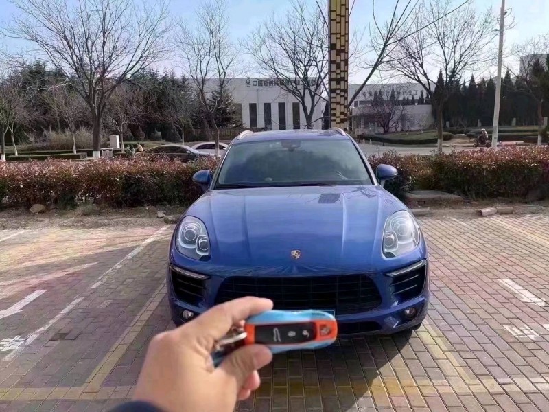 煙臺17年保時捷Macan1