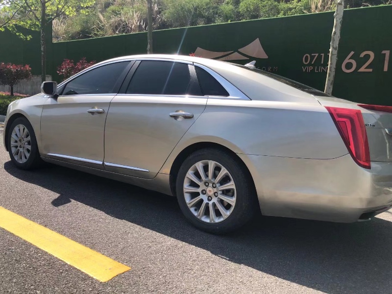 宜昌13年凱迪拉克XTS4