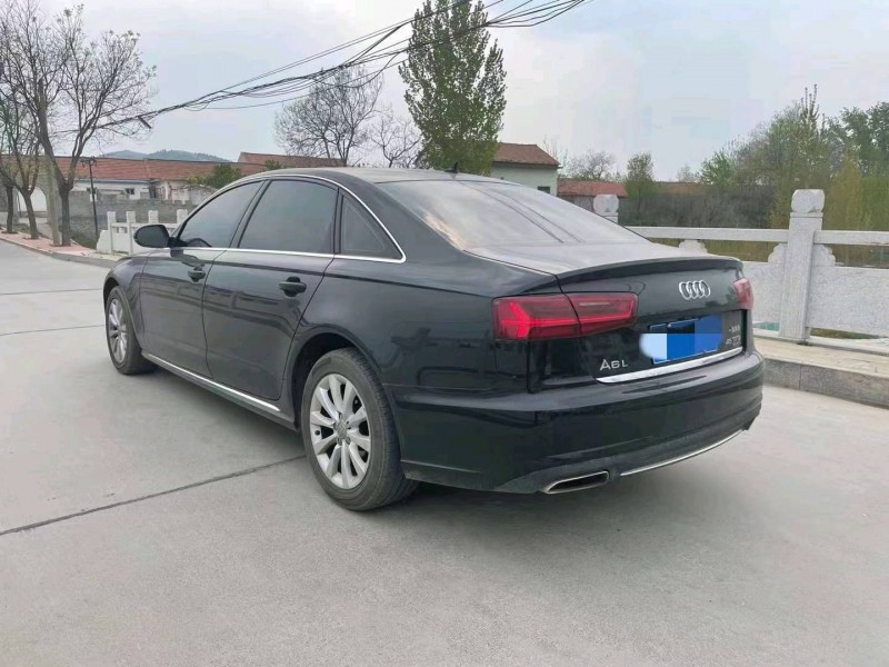 煙臺17年奧迪A6L5