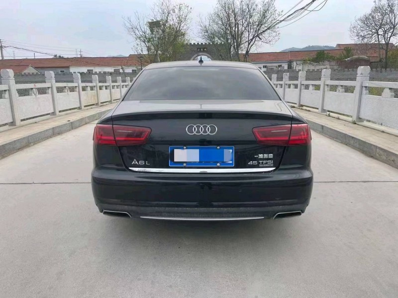 煙臺17年奧迪A6L4