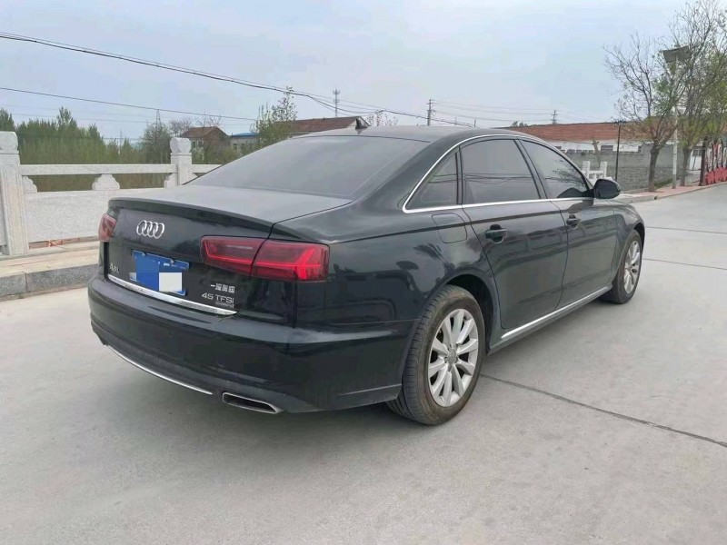 煙臺17年奧迪A6L3
