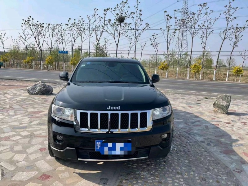 邢臺11年Jeep大切諾基1