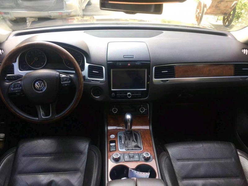 北京12年大众途锐3