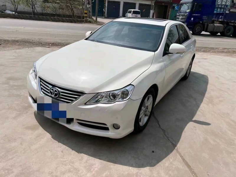 北京12年丰田锐志5