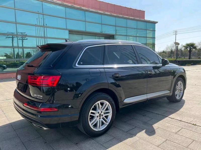 鹽城19年奧迪Q74