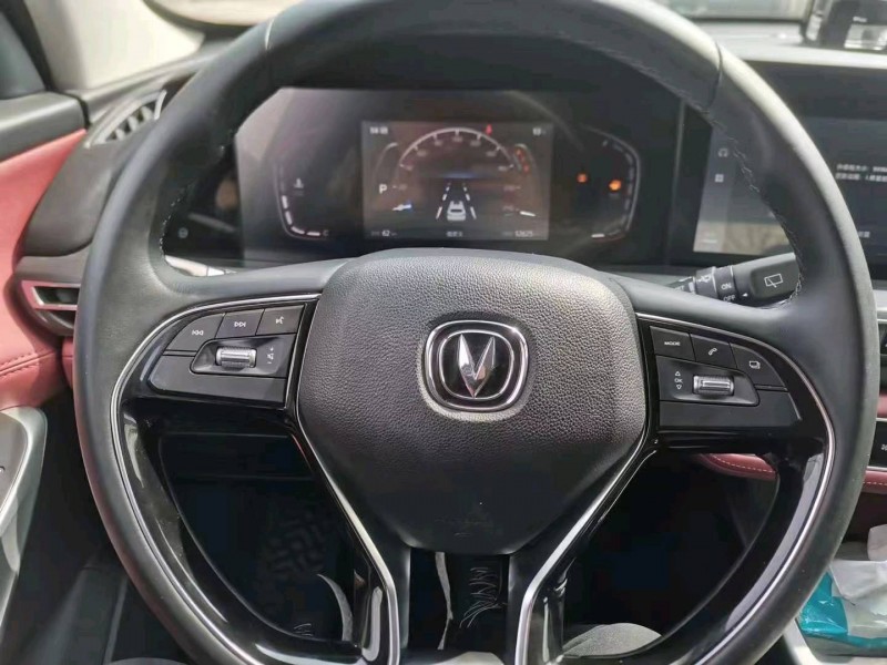 呂梁20年長安汽車CS756
