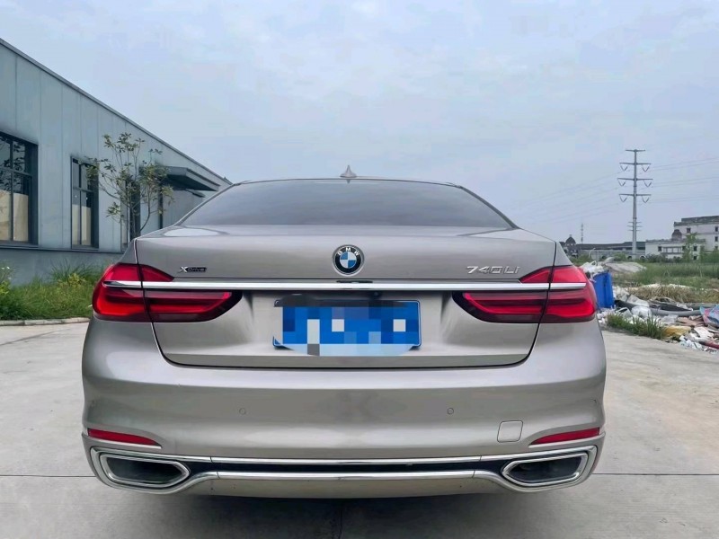 北京17年宝马7系2