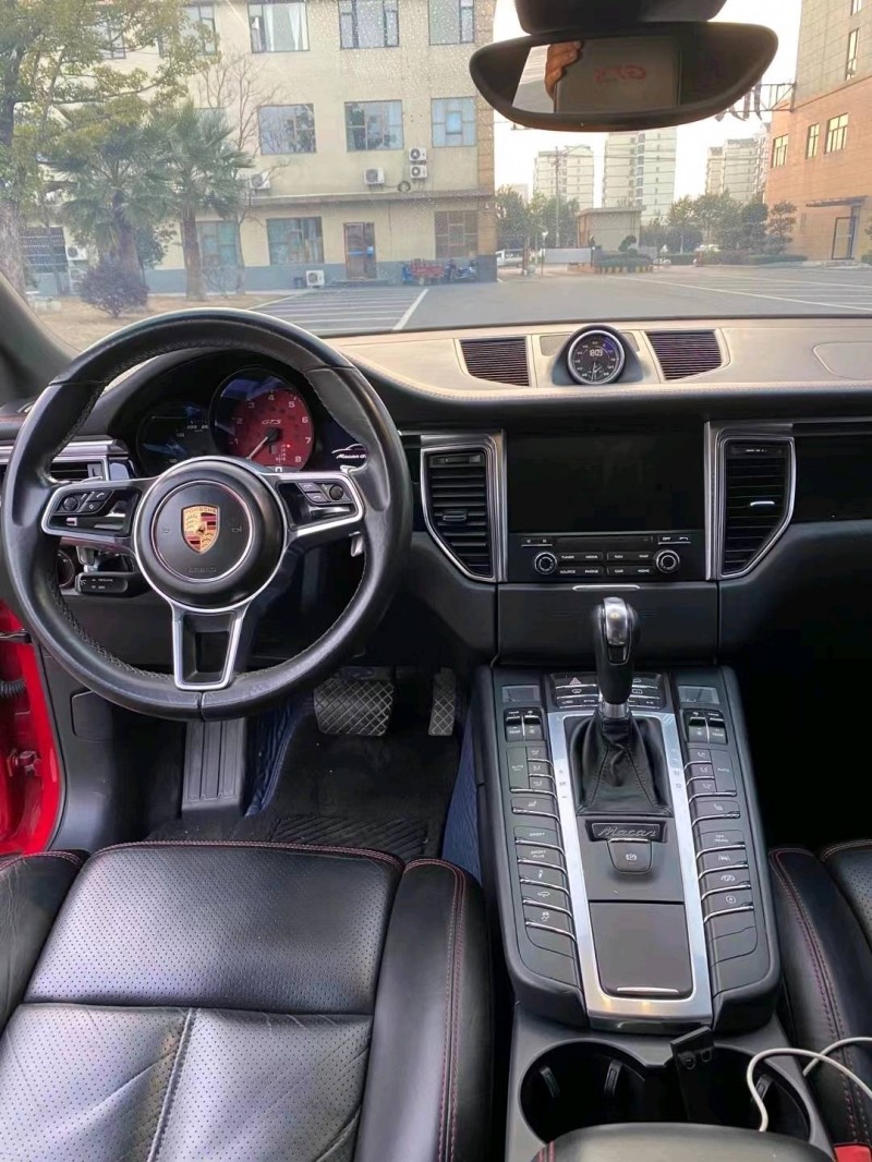 十堰16年保時捷Macan5