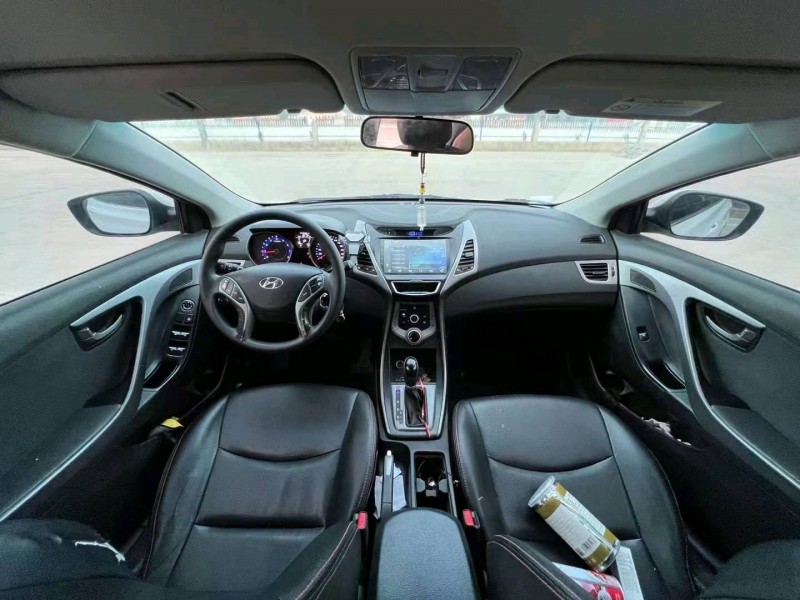 北京18年现代朗动5