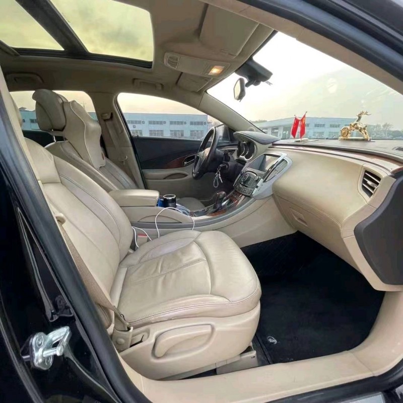 北京12年别克君越7