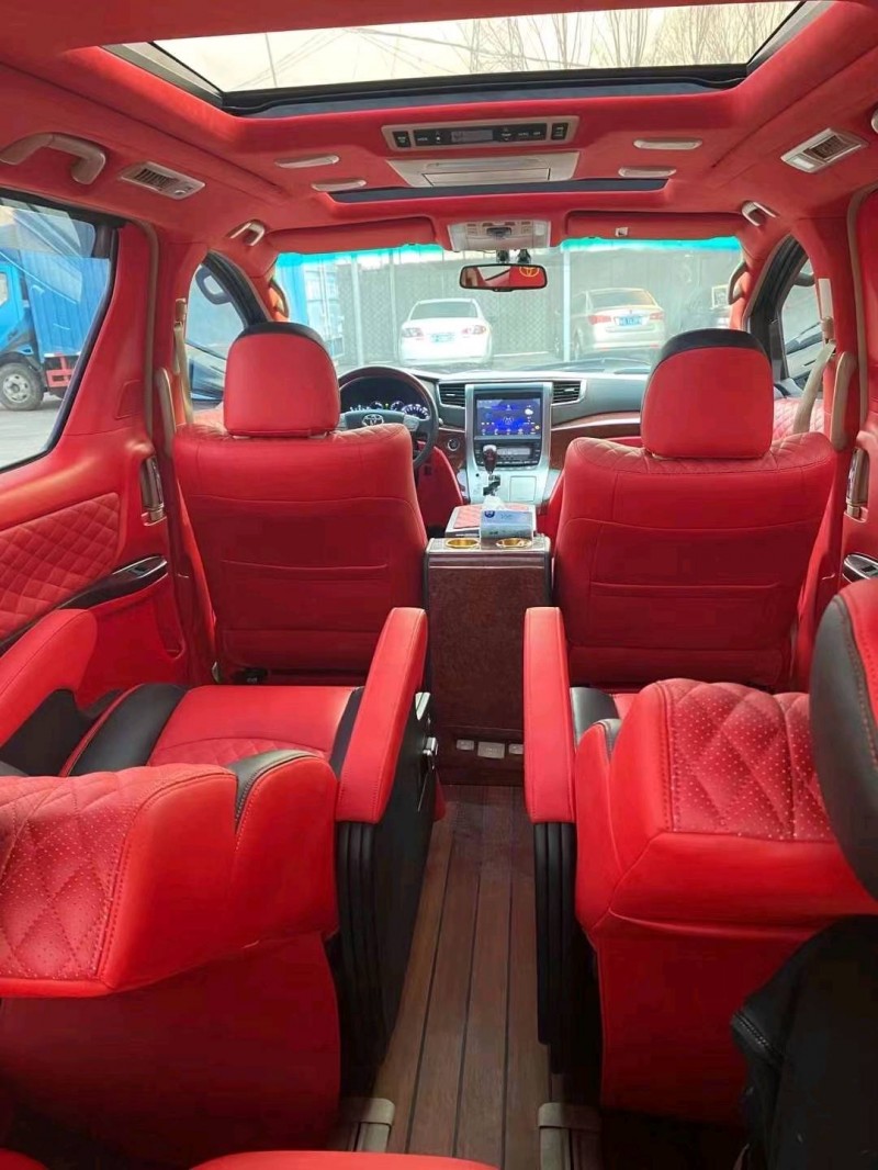 济宁14年丰田埃尔法6