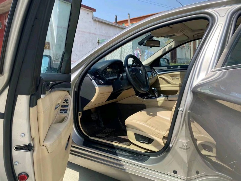 北京11年宝马5系7