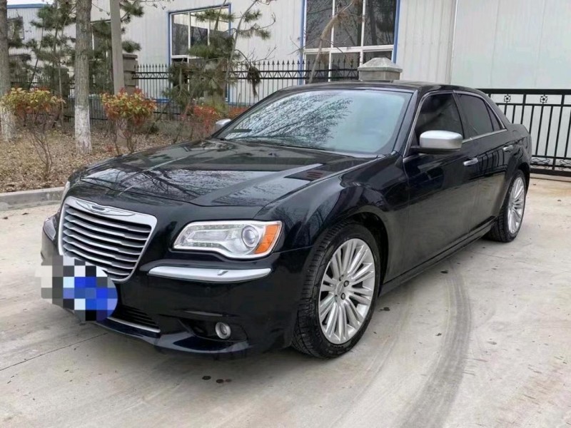 青島15年克萊斯勒300C3