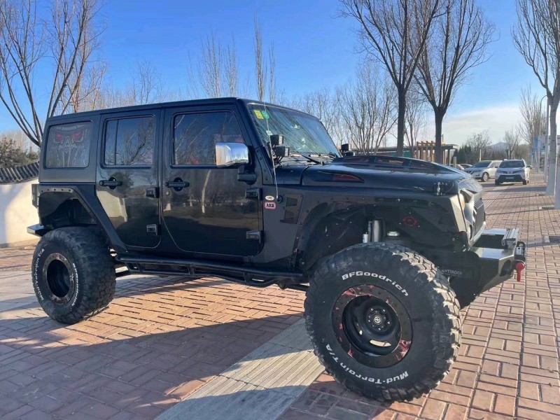 邢臺15年Jeep牧馬人7