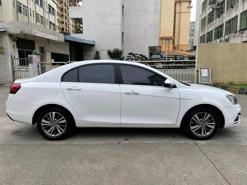 中山18年吉利帝豪2