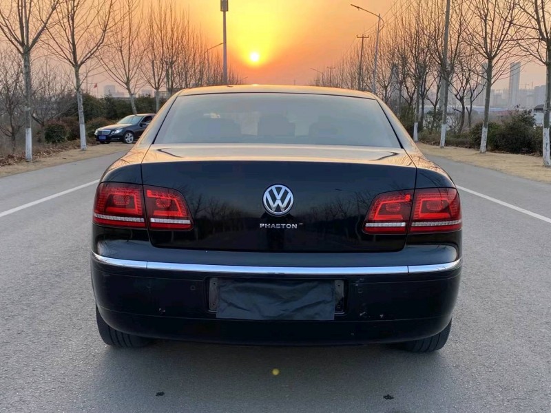 徐州13年大众辉腾3