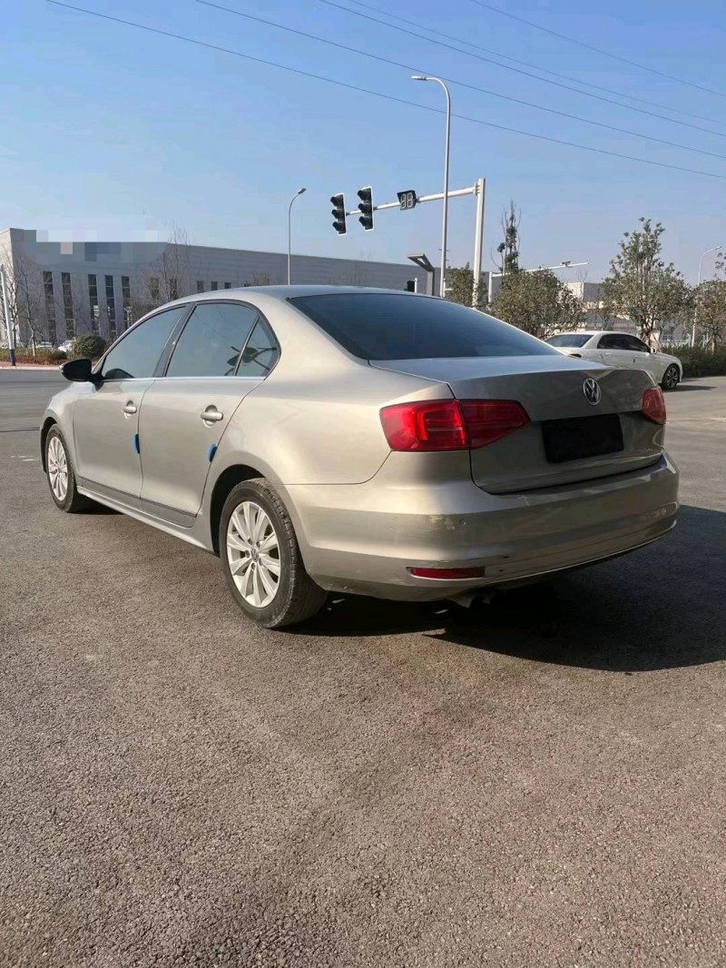 徐州14年大众速腾8